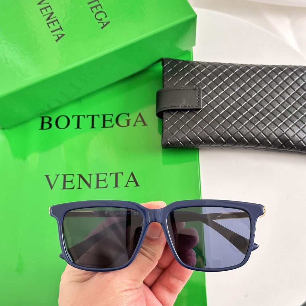 Bottega Veneta Sunglasses